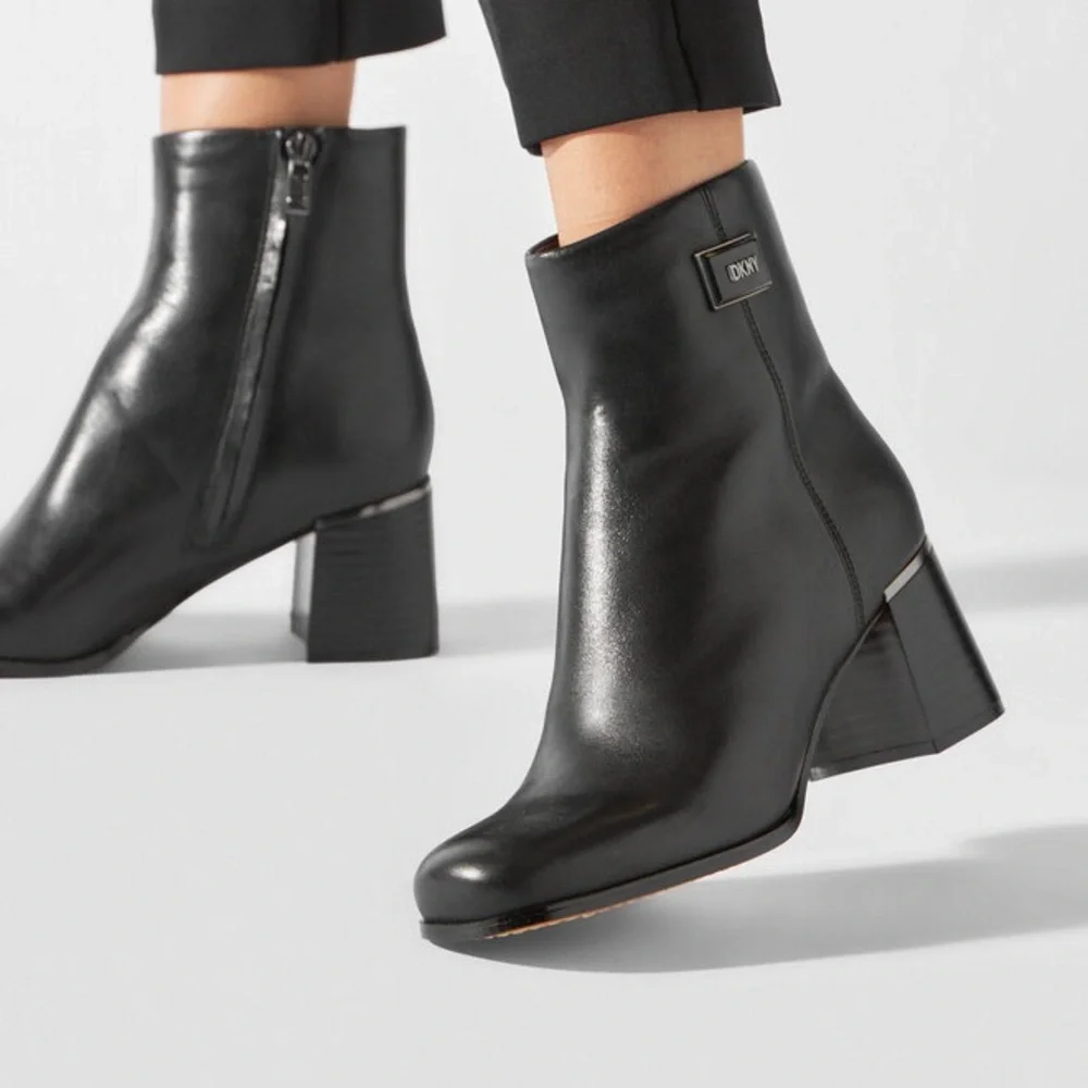 DKNY Women's Ranya Zip Ankle Booties- Size 8- Smooth Black Leather - Picture 2 of 8